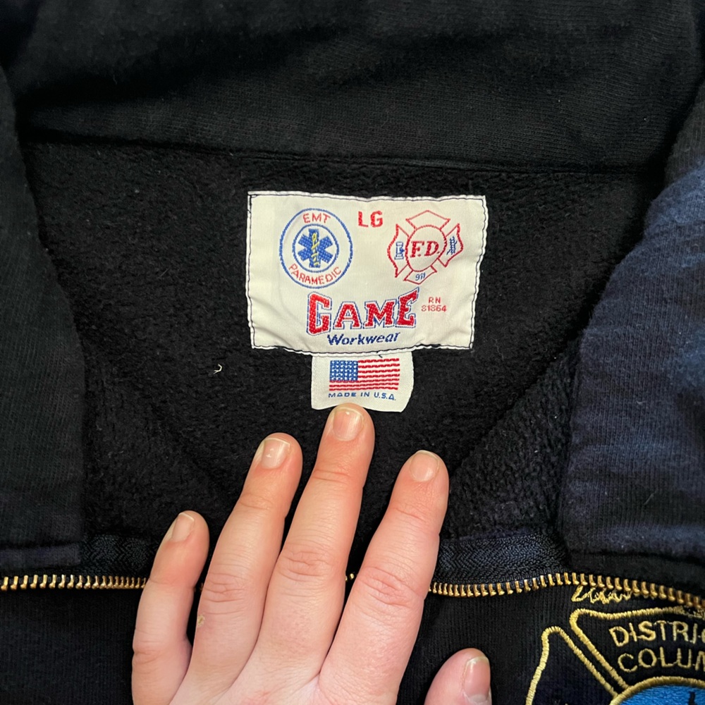 DCFD Retro Quarter Zip Jacket - Picture 3 of 3